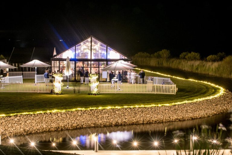 Sarahs 50th Hindmarsh Island 845 768x512