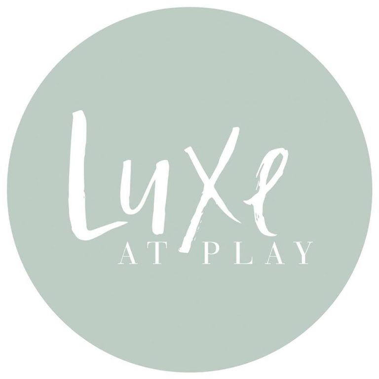 logo 12 768x768