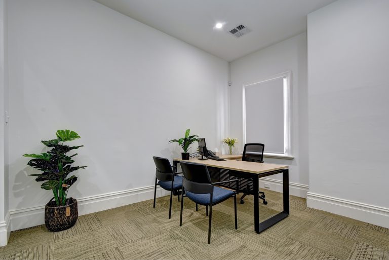 WEB 2018 19 263 30 Churchill Ave 023 768x513