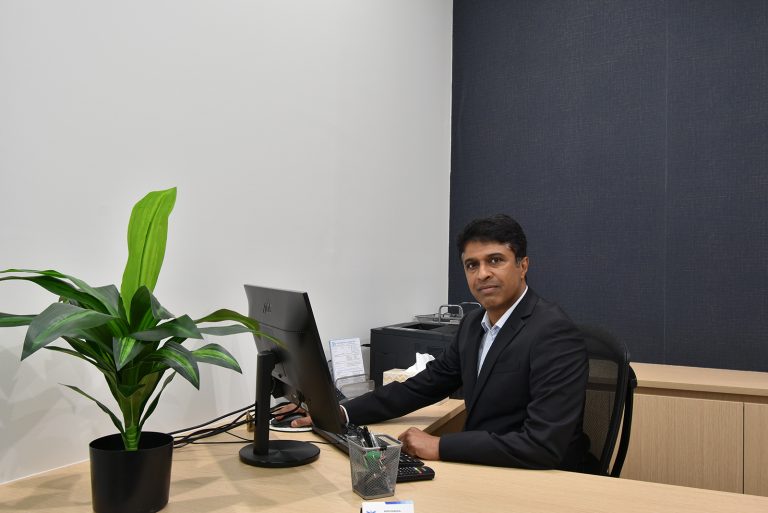 WEB 2018 19 263 30 Churchill Ave 037 768x513
