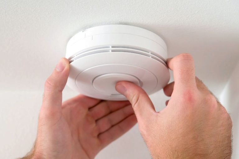 smoke alarms installation brisbane 768x512