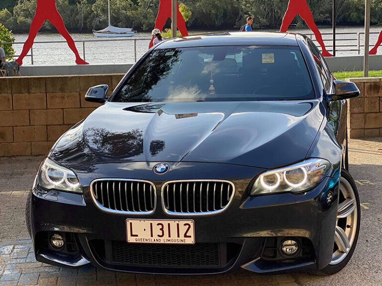 BMW 5 Series F10 768x576