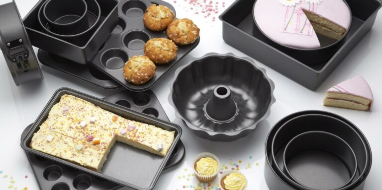 cake decorating shop 768x383