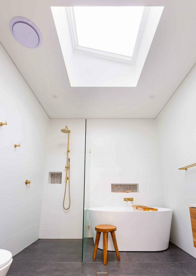 shower 3 768x1083
