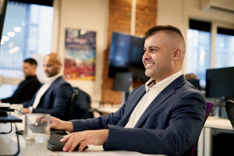link building services melbourne 768x512