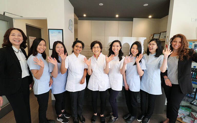 Graceful Dental Team Photo 768x480