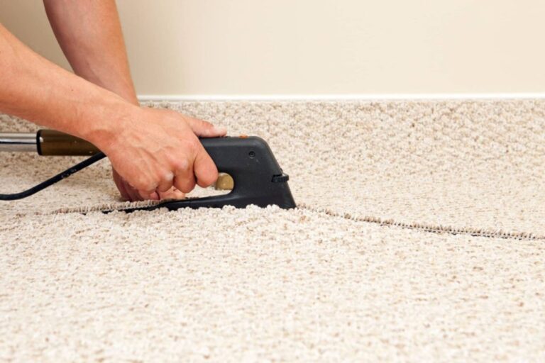 Carpet Repair Services 768x512