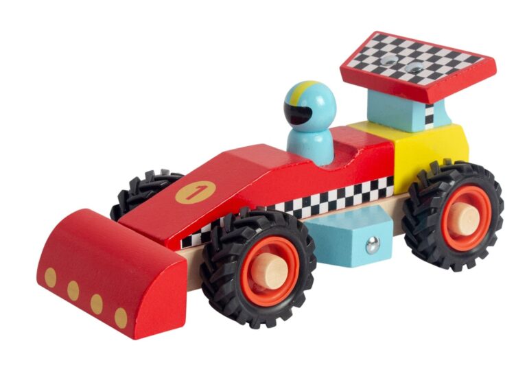 Wooden Racing Car Red 768x548