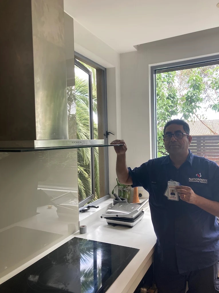 rangehood repair 4